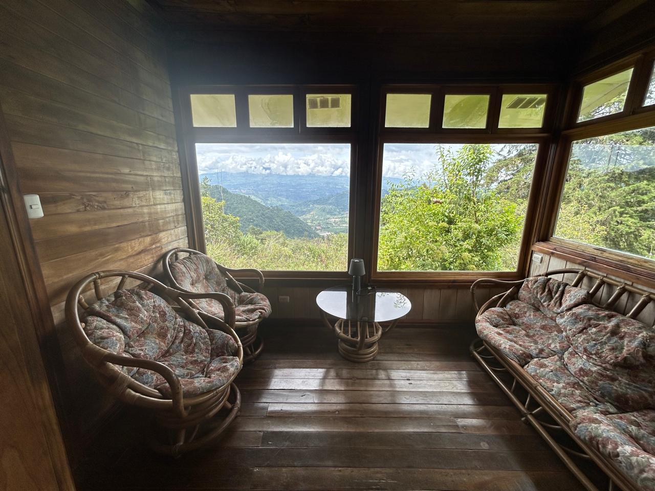 Finca Queveri on the Camino de Costa Rica